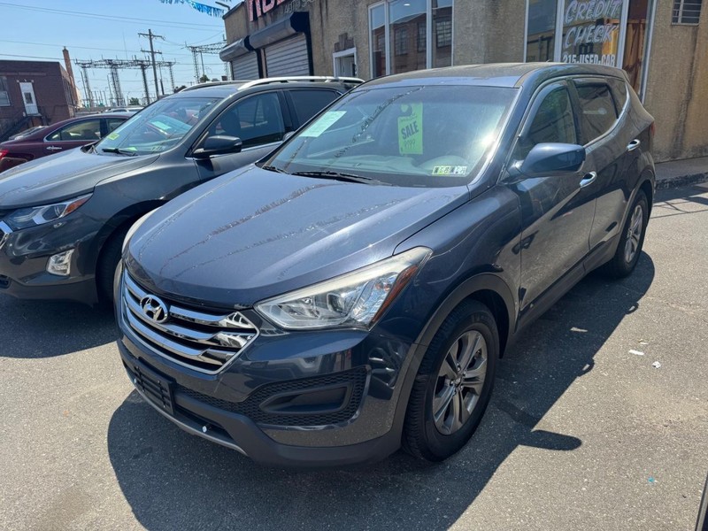 Hyundai Santa Fe Sport Vehicle Full-screen Gallery Image 02