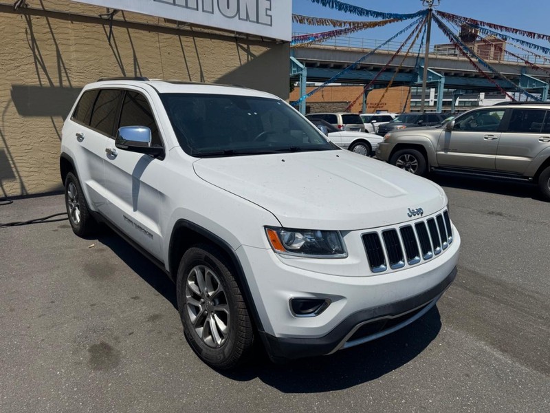 Jeep Grand Cherokee Vehicle Full-screen Gallery Image 03