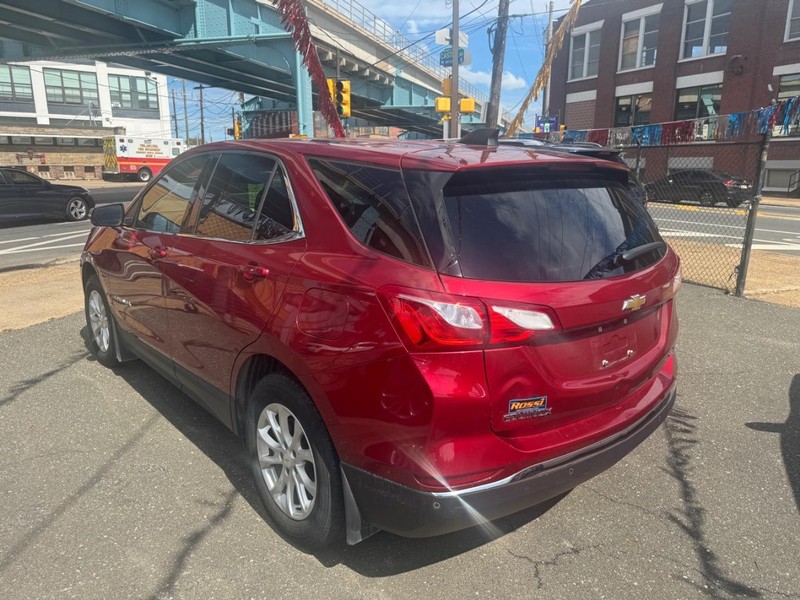 Chevrolet Equinox Vehicle Full-screen Gallery Image 04