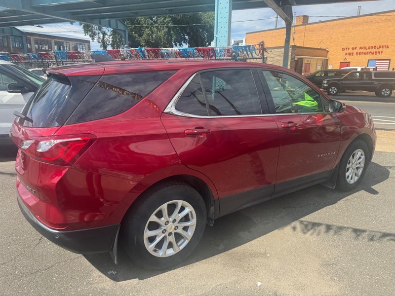Chevrolet Equinox Vehicle Full-screen Gallery Image 05