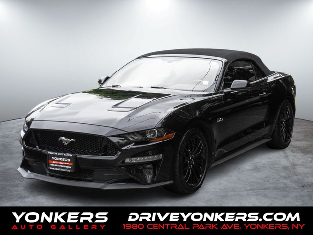 more details - ford mustang