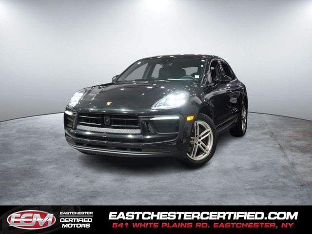 more details - porsche macan