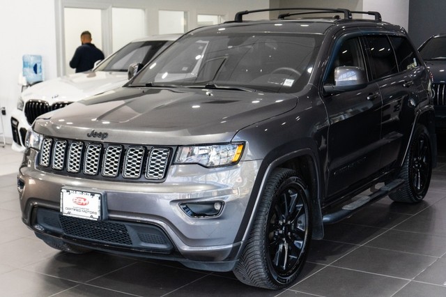 more details - jeep grand cherokee