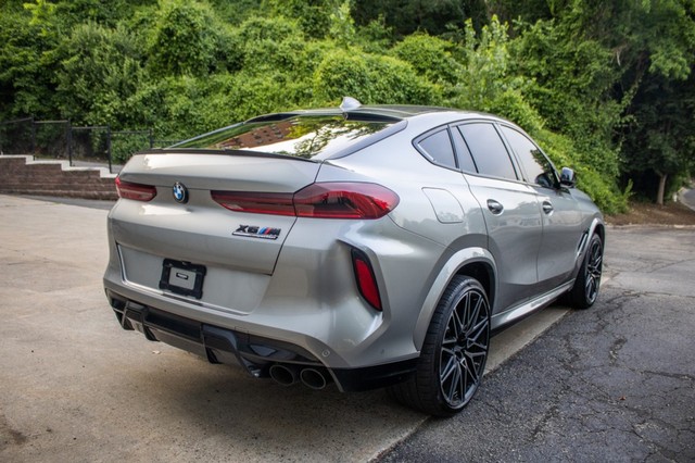 more details - bmw x6 m