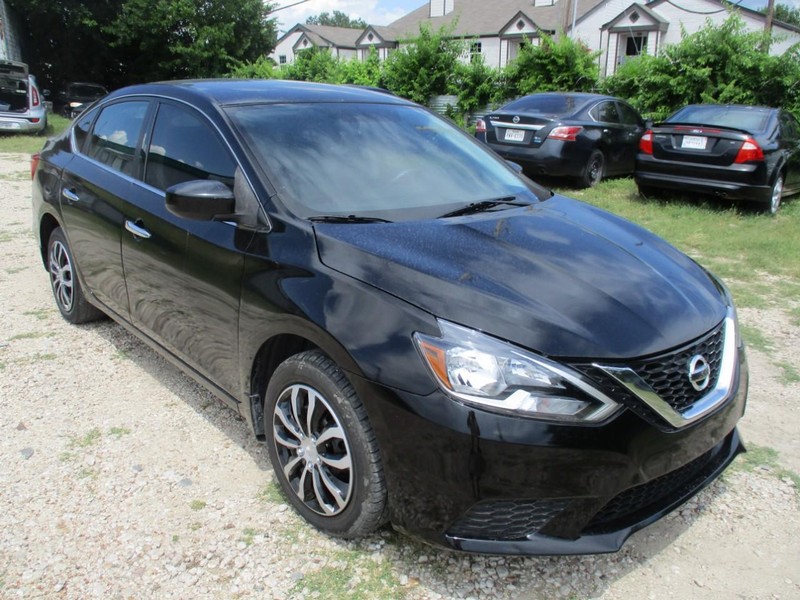2019 Nissan Sentra 1700 down/480 a month photo