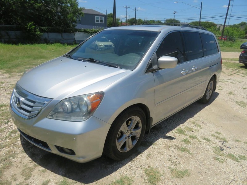 Honda Odyssey Vehicle Full-screen Gallery Image 02