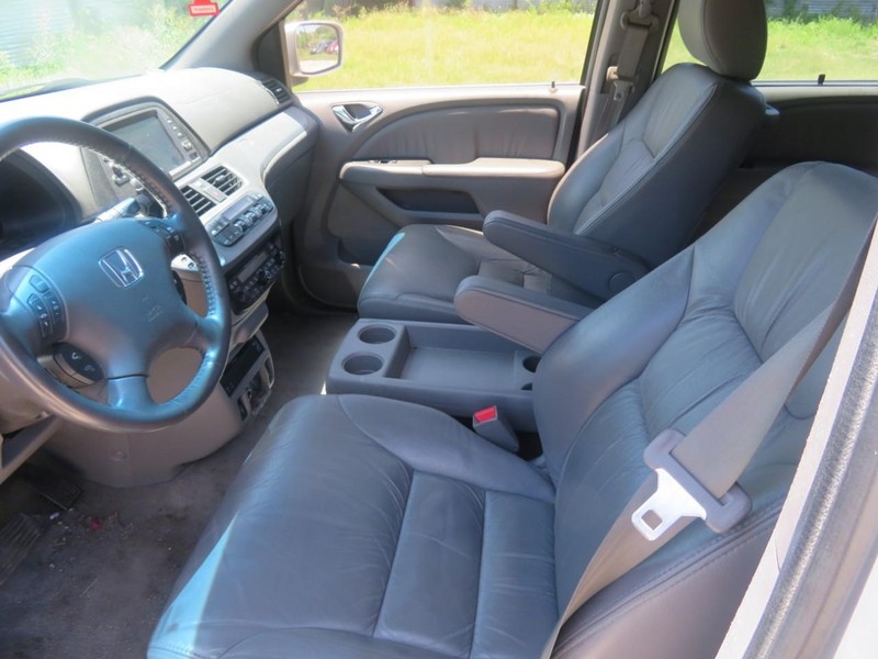 Honda Odyssey Vehicle Full-screen Gallery Image 05