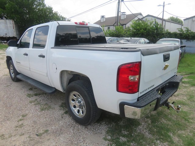 Chevrolet Silverado 1500 Vehicle Full-screen Gallery Image 03