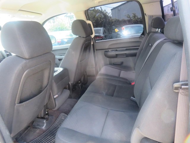 Chevrolet Silverado 1500 Vehicle Full-screen Gallery Image 06