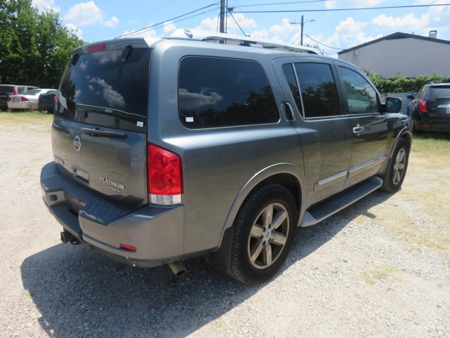 Nissan Armada Vehicle Full-screen Gallery Image 04