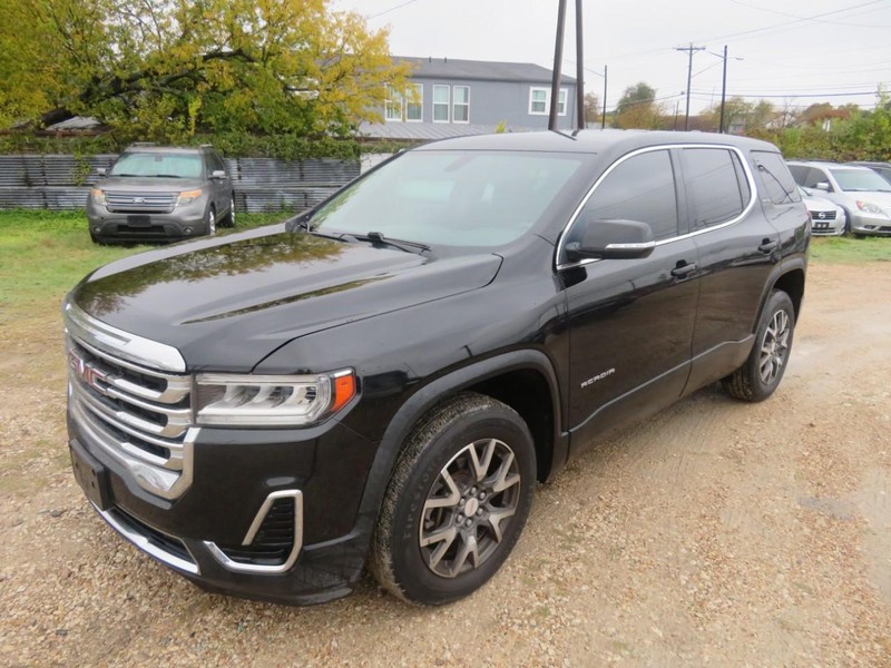 GMC Acadia Vehicle Full-screen Gallery Image 02