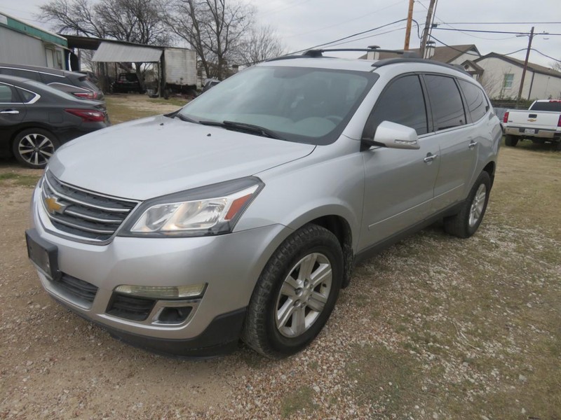Chevrolet Traverse Vehicle Full-screen Gallery Image 02