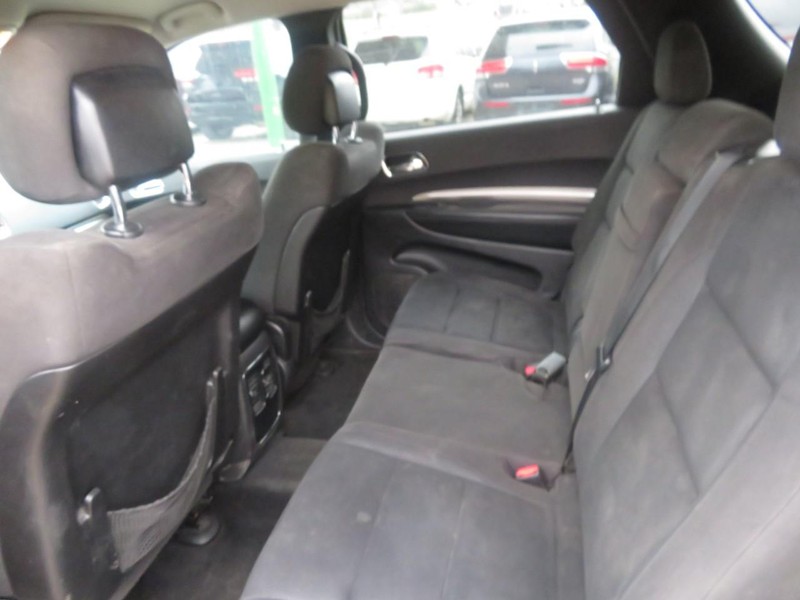 Dodge Durango Vehicle Full-screen Gallery Image 06