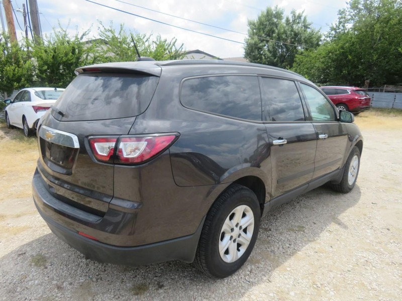 Chevrolet Traverse Vehicle Full-screen Gallery Image 04