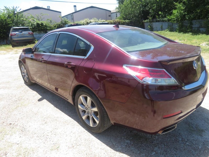 Acura TL Vehicle Full-screen Gallery Image 04