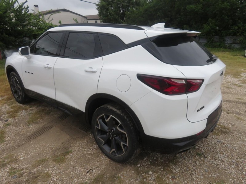 Chevrolet Blazer Vehicle Full-screen Gallery Image 03