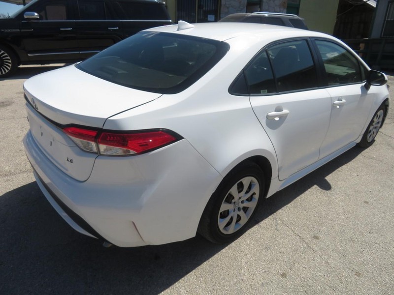 Toyota Corolla Vehicle Full-screen Gallery Image 04