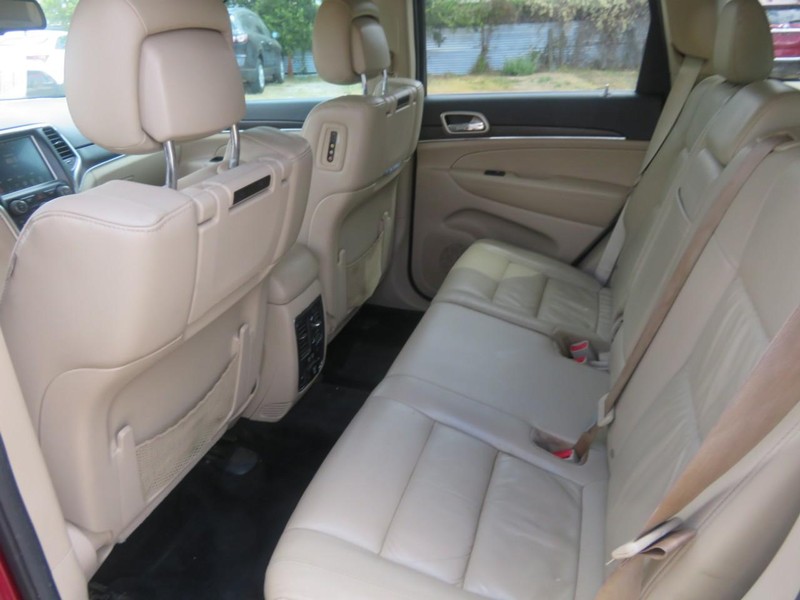 Jeep Grand Cherokee Vehicle Full-screen Gallery Image 06