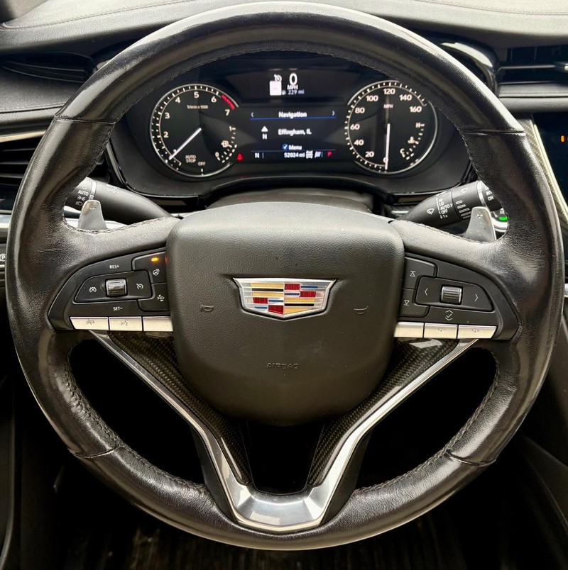 Cadillac XT6 Vehicle Full-screen Gallery Image 22