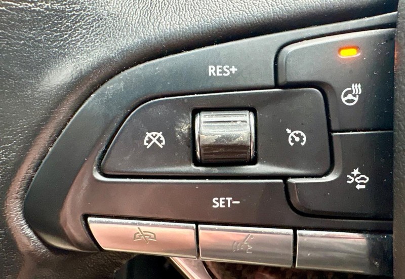 Cadillac XT6 Vehicle Full-screen Gallery Image 23