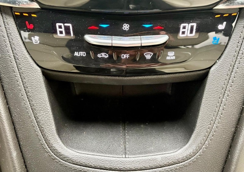 Cadillac XT6 Vehicle Full-screen Gallery Image 30