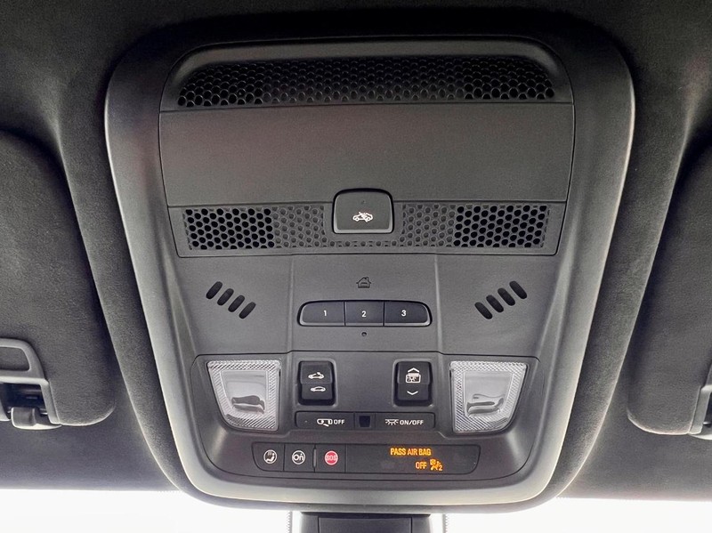 Cadillac XT6 Vehicle Full-screen Gallery Image 26