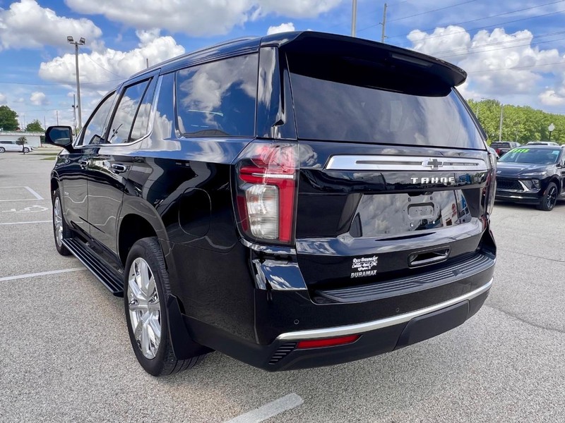 Chevrolet Tahoe Vehicle Full-screen Gallery Image 08