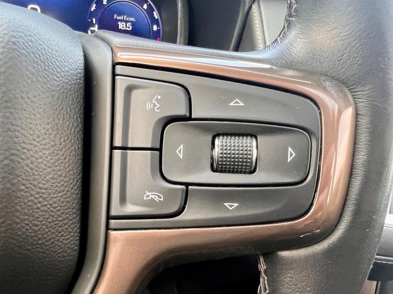 Chevrolet Tahoe Vehicle Full-screen Gallery Image 19