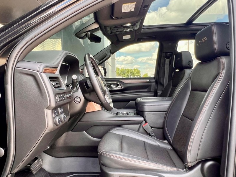 Chevrolet Tahoe Vehicle Full-screen Gallery Image 31
