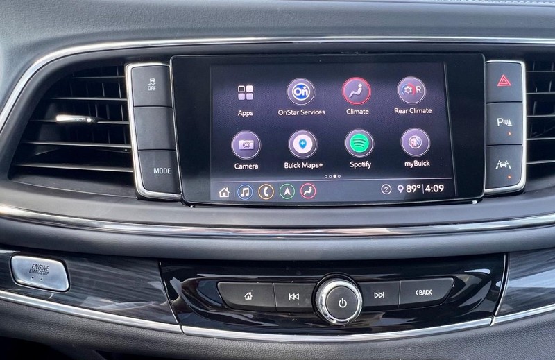 Buick Enclave Vehicle Full-screen Gallery Image 20