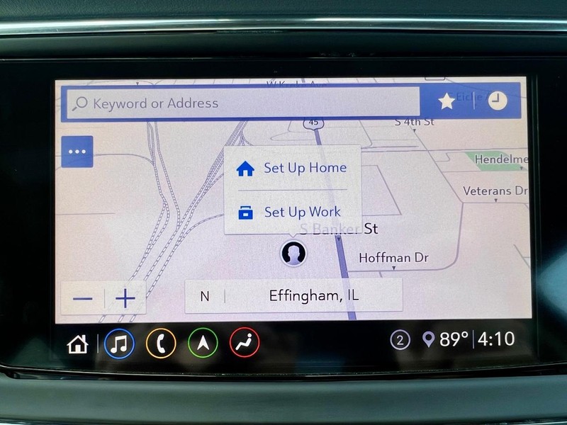 Buick Enclave Vehicle Full-screen Gallery Image 21