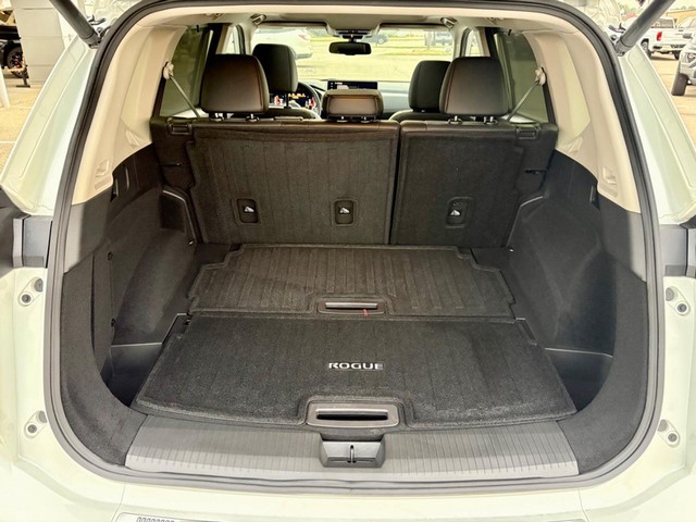 2024 Nissan Rogue Platinum - Photo 6