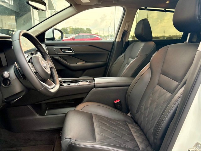 2024 Nissan Rogue Platinum - Photo 29