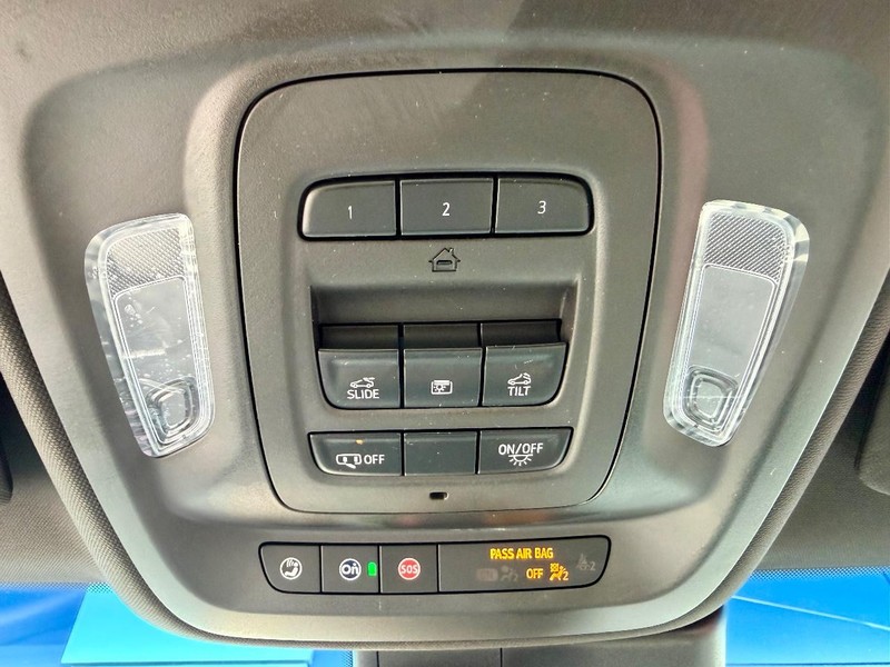 Cadillac CT5 Vehicle Full-screen Gallery Image 23