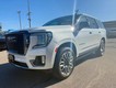 2024 GMC Yukon Denali Ultimate thumbnail image 09