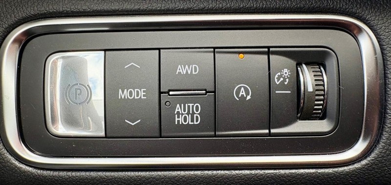 Buick Enclave Vehicle Full-screen Gallery Image 21