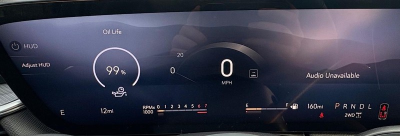 Buick Enclave Vehicle Full-screen Gallery Image 25