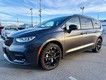 2022 Chrysler Pacifica Limited thumbnail image 10