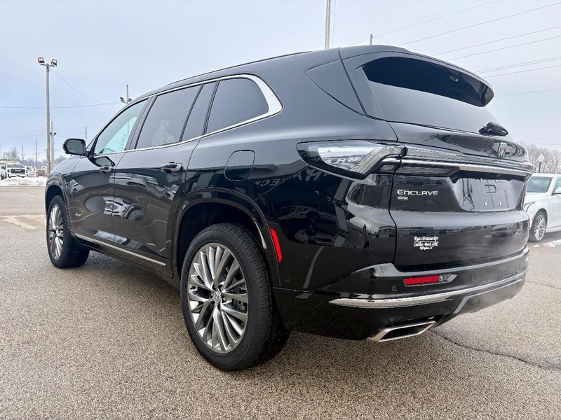 Buick Enclave Vehicle Full-screen Gallery Image 07