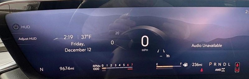 Buick Enclave Vehicle Full-screen Gallery Image 24