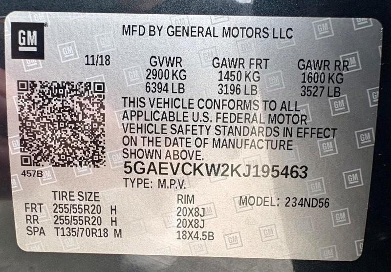 Buick Enclave Vehicle Full-screen Gallery Image 36