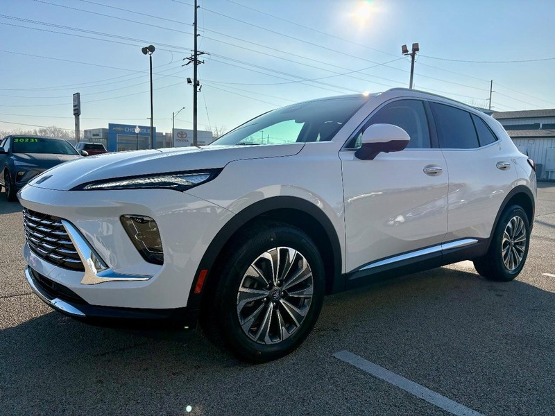 View vehicle photo 7