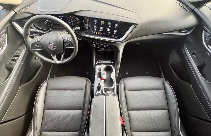 Buick Envision Vehicle Full-screen Gallery Image 13