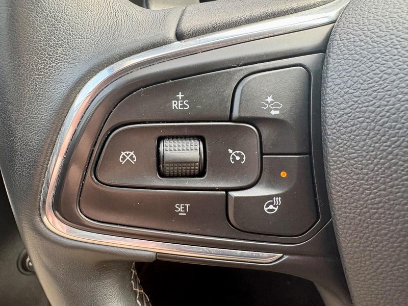 Buick Envision Vehicle Full-screen Gallery Image 20