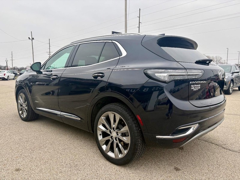 Buick Envision Vehicle Full-screen Gallery Image 06