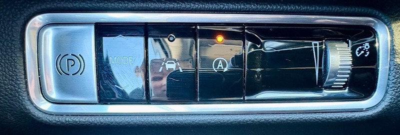 Buick Envision Vehicle Full-screen Gallery Image 19