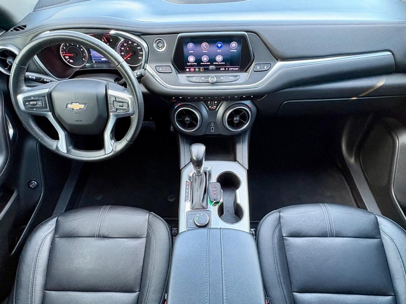 Chevrolet Blazer Vehicle Full-screen Gallery Image 13