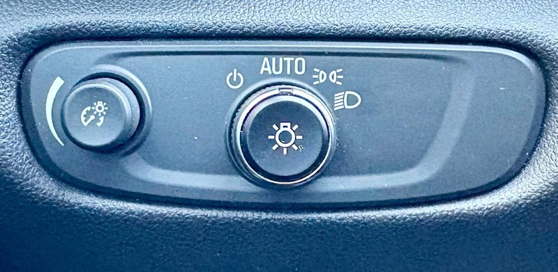 Chevrolet Blazer Vehicle Full-screen Gallery Image 19