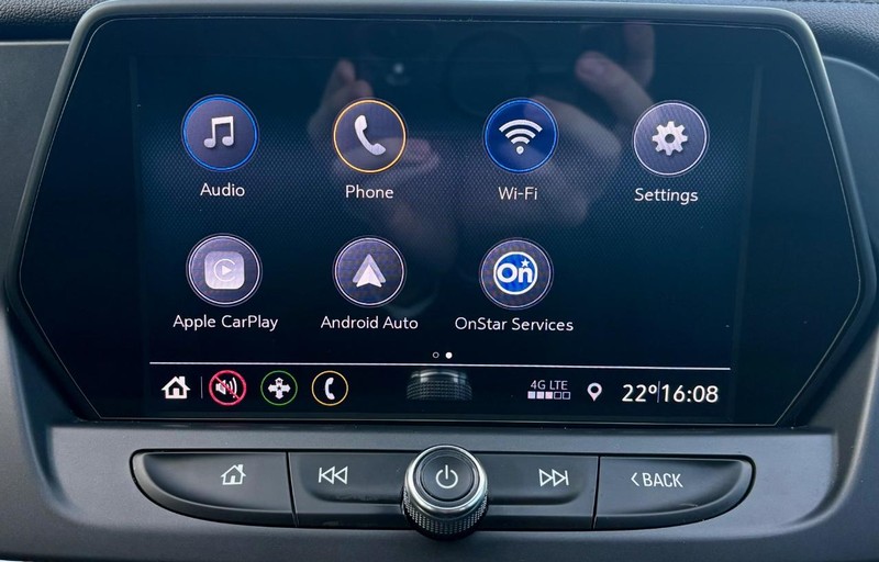 Chevrolet Blazer Vehicle Full-screen Gallery Image 24