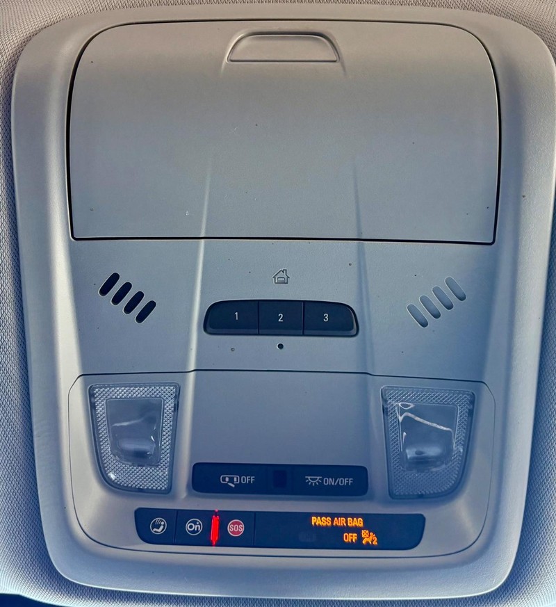 Chevrolet Blazer Vehicle Full-screen Gallery Image 28